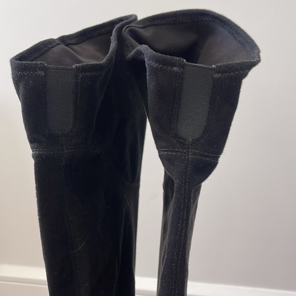 BLACK SUEDE KNEE HIGH BOOTS - Picture 3 of 5